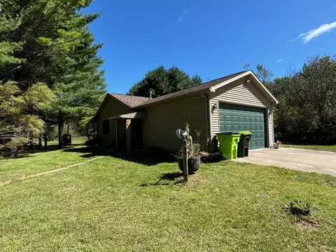 Exterior - 998 Dutcher, Gladwin, MI 48624 photo 3 of 32