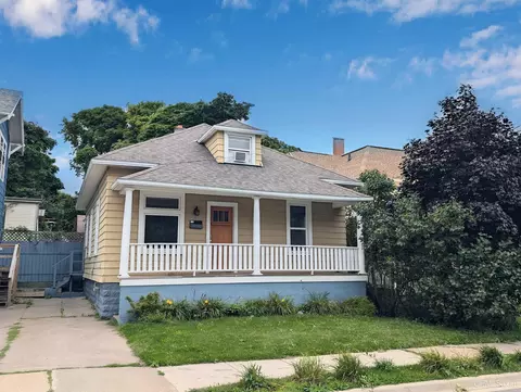709 Pine, Marquette, MI 49855