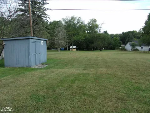 1622 Mill, Clay, MI 48001 photo 4