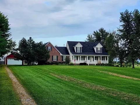 72832 Russ, Richmond, MI 48062