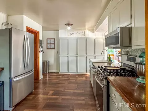 205 Seilo, Ishpeming, MI 49849 photo 5