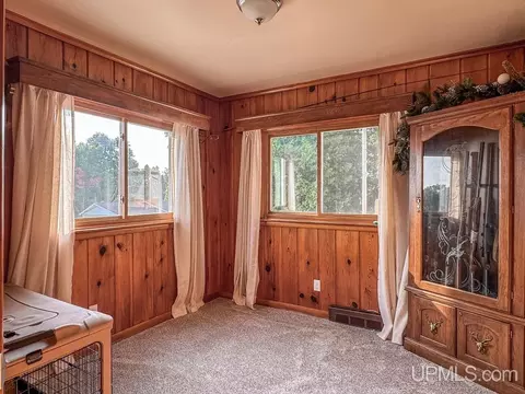 205 Seilo, Ishpeming, MI 49849 photo 19