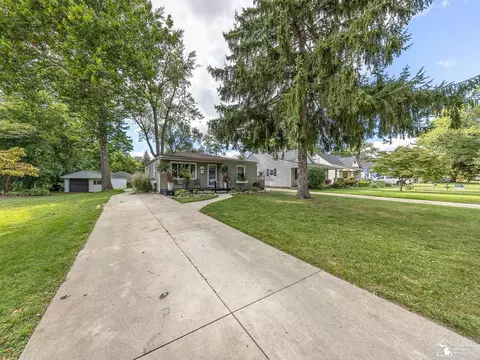 29706 Walnut, Flat Rock, MI 48134