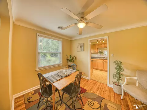 29706 Walnut, Flat Rock, MI 48134 photo 5