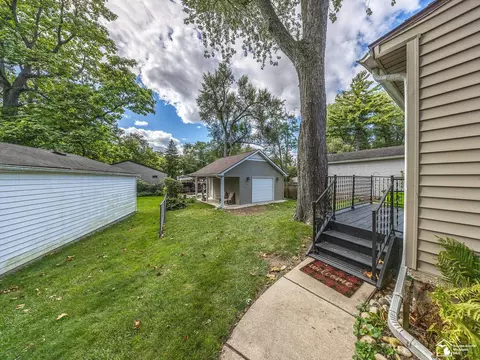 29706 Walnut, Flat Rock, MI 48134 photo 21