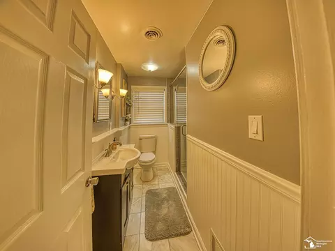 29706 Walnut, Flat Rock, MI 48134 photo 14