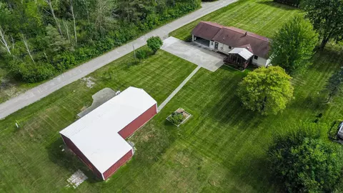 2754 Kiesel, Midland, MI 48642