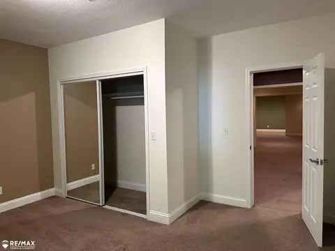 Bedroom - 7495 Falling Leaf, Flushing, MI 48433 photo 7 of 7