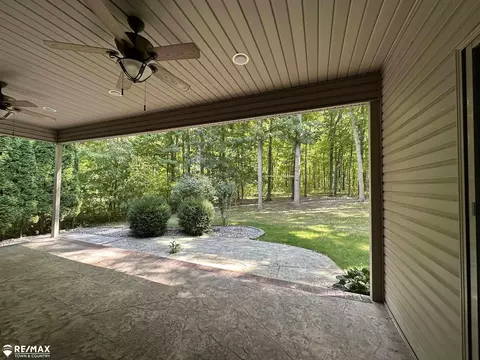 Exterior - 7495 Falling Leaf, Flushing, MI 48433 photo 5 of 13