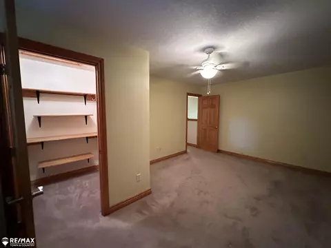 Bedroom - 7495 Falling Leaf, Flushing, MI 48433 photo 5 of 7