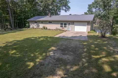 5271 Tilmann, Weidman, MI 48893