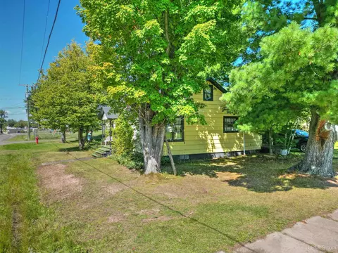 Exterior - 116 Ford, L'anse, MI 49946 photo 4 of 4