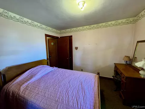 Bedroom - 116 Ford, L'anse, MI 49946 photo 5 of 6