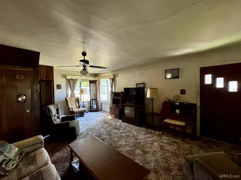 Living - 116 Ford, L'anse, MI 49946 photo 5 of 5