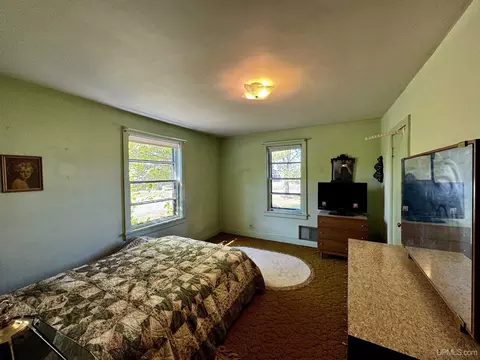 Bedroom - 116 Ford, L'anse, MI 49946 photo 1 of 6