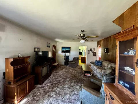Living - 116 Ford, L'anse, MI 49946 photo 2 of 5