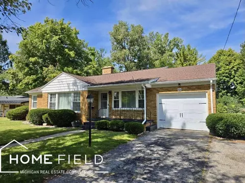 706 Campbell, Owosso, MI 48867