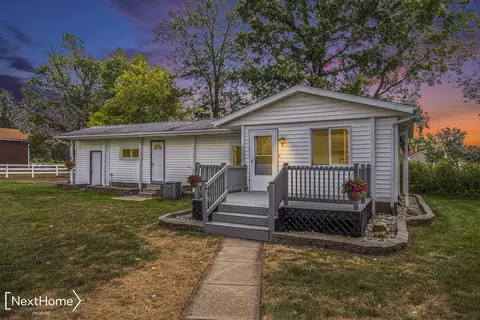 17211 S Fordney, Oakley, MI 48649