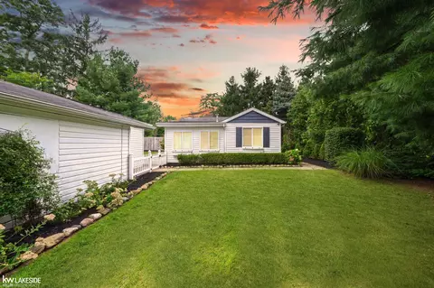 49615 W W Vly, Shelby Township, MI 48317