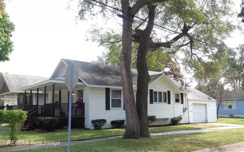 1723 Cooper, Saginaw, MI 48602