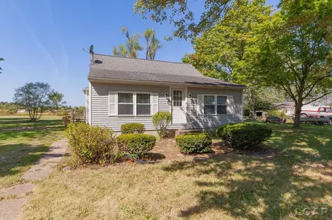 3240 Manor, Palmyra, MI 49268
