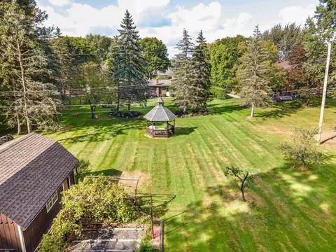 3560 Devonshire, Sterling Heights, MI 48310 photo 4