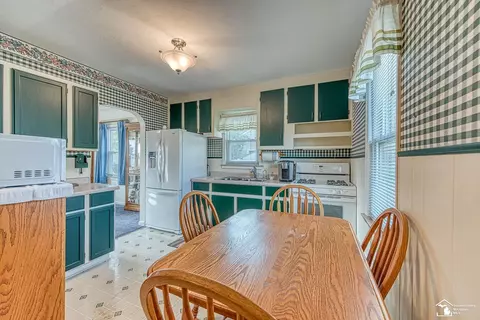 1429 Sunset, Monroe, MI 48162 photo 9
