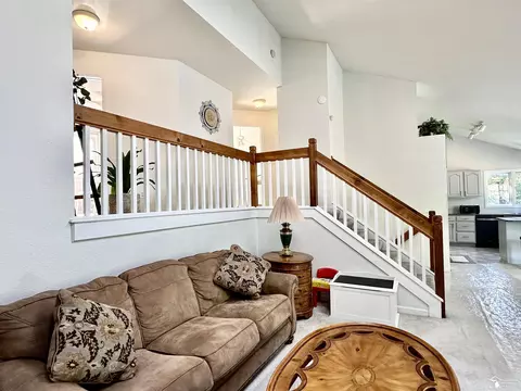 Living - 6867 Stratham, Temperance, MI 48182 photo 5 of 11