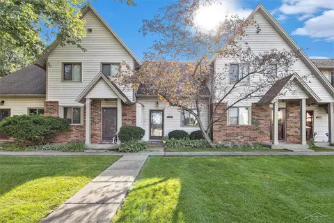 7310 Blue Water # 114, Clarkston, MI 48348