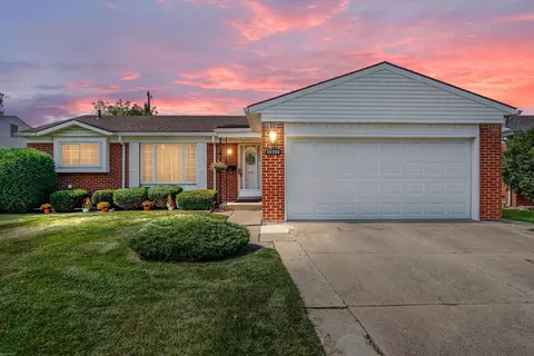 38359 Monterey, Sterling Heights, MI 48312