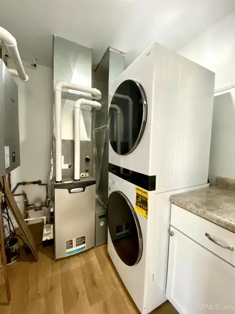 205 Marble, Ishpeming, MI 49849 photo 39