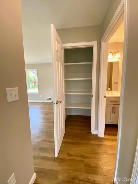 205 Marble, Ishpeming, MI 49849 photo 21