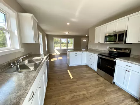 205 Marble, Ishpeming, MI 49849 photo 13