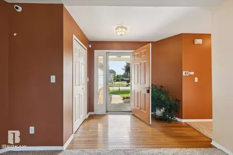 721 Natalia, Davison, MI 48423 photo 6
