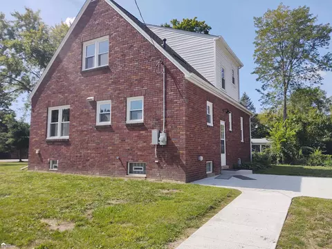Exterior - 5372 Pasadena, Flushing, MI 48433 photo 2 of 4
