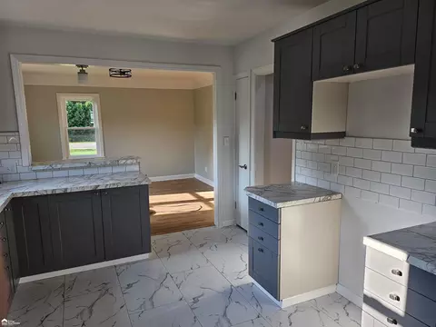 Other - 5372 Pasadena, Flushing, MI 48433 photo 1 of 5