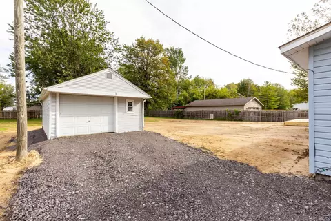 Exterior - 5106 Taft, Algonac, MI 48001 photo 10 of 11