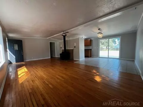 Living - 5106 Taft, Algonac, MI 48001 photo 1 of 2