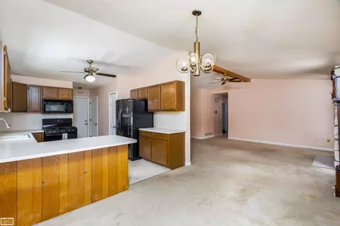 31700 Schoolcraft, Fraser, MI 48026 photo 12