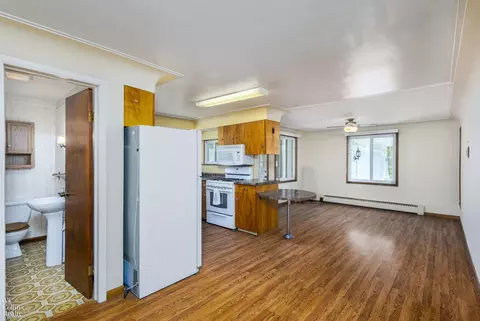 4794 Gratiot, Saint Clair, MI 48079 photo 8
