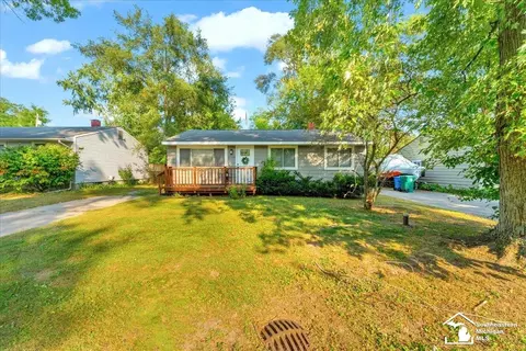 3148 Roselawn, Walled Lake, MI 48390