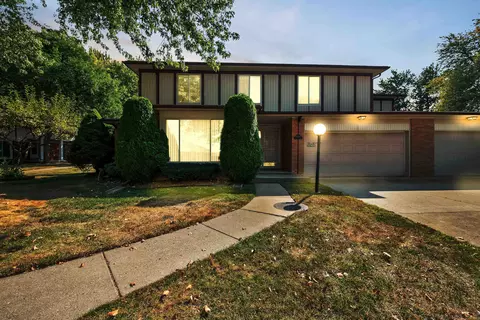 32302 Barclay, Warren, MI 48093