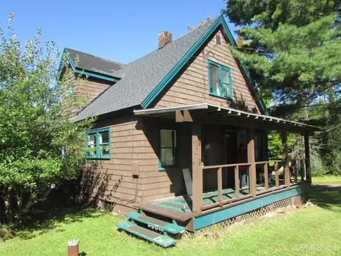 15958 Whirl-i-gig, L'anse, MI 49946