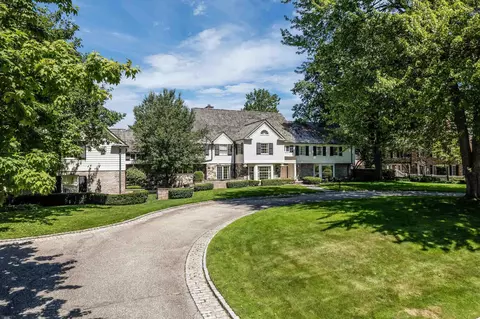 Exterior - 382 Provencal, Grosse Pointe Farms, MI 48236 photo 6 of 16