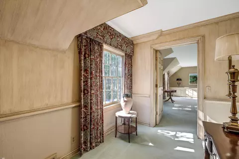 Entry Way - 382 Provencal, Grosse Pointe Farms, MI 48236 photo 10 of 10