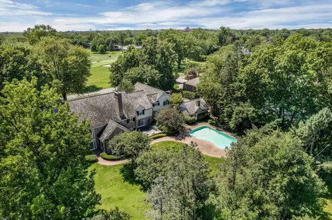 View/Area - 382 Provencal, Grosse Pointe Farms, MI 48236 photo 2 of 9