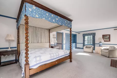 Bedroom - 382 Provencal, Grosse Pointe Farms, MI 48236 photo 3 of 10