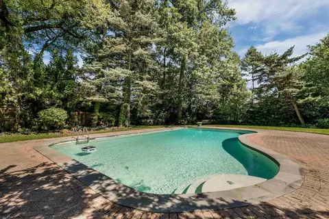 Exterior - 382 Provencal, Grosse Pointe Farms, MI 48236 photo 11 of 16