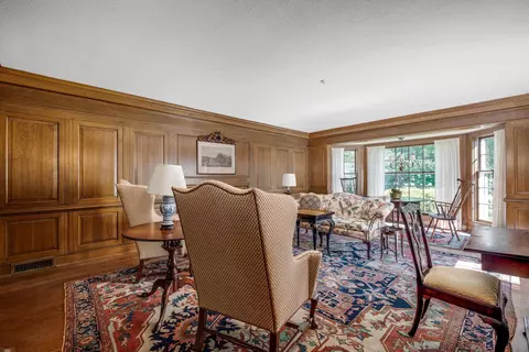 Living - 382 Provencal, Grosse Pointe Farms, MI 48236 photo 5 of 6