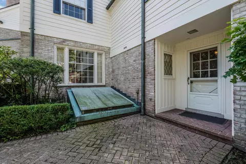 Exterior - 382 Provencal, Grosse Pointe Farms, MI 48236 photo 16 of 16